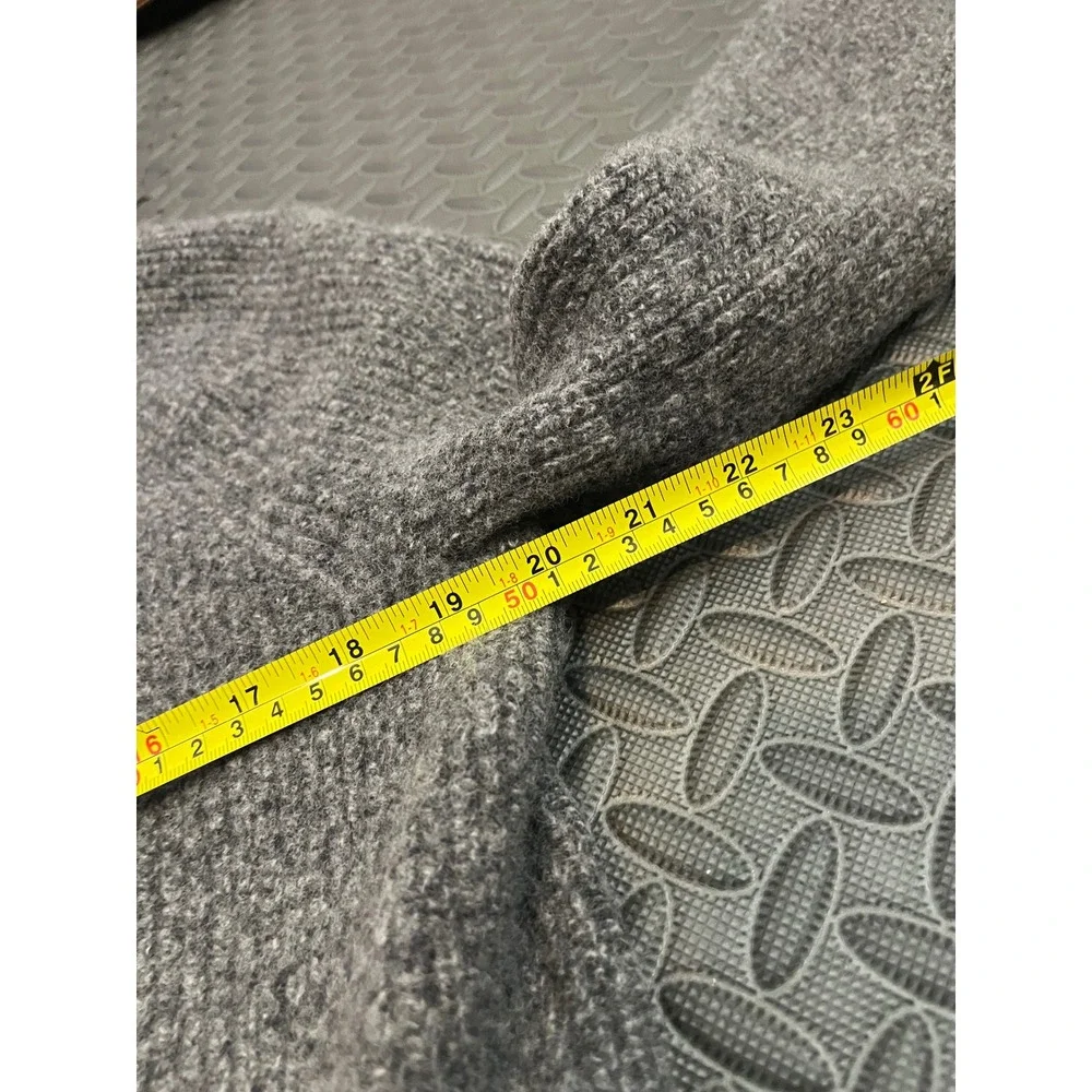 Banana Republic good size